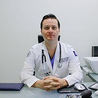 Dr. Guillermo Viesca Ramírez